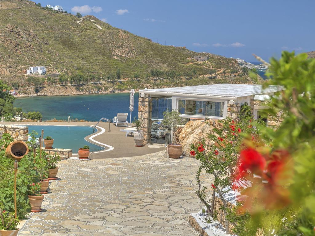 Eirini Luxury Hotel Villas Grikos Bay  Exterior photo