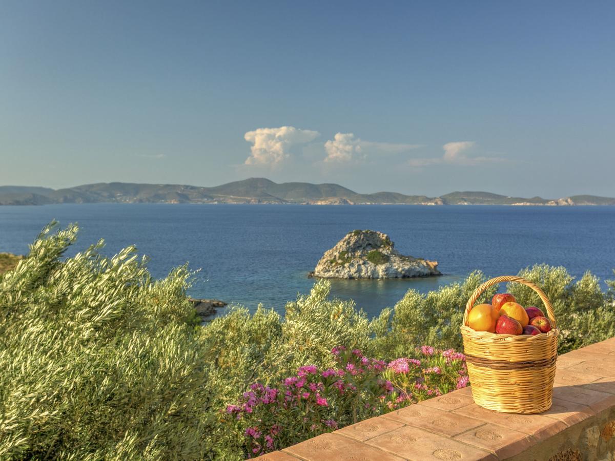 Eirini Luxury Hotel Villas Grikos Bay  Exterior photo